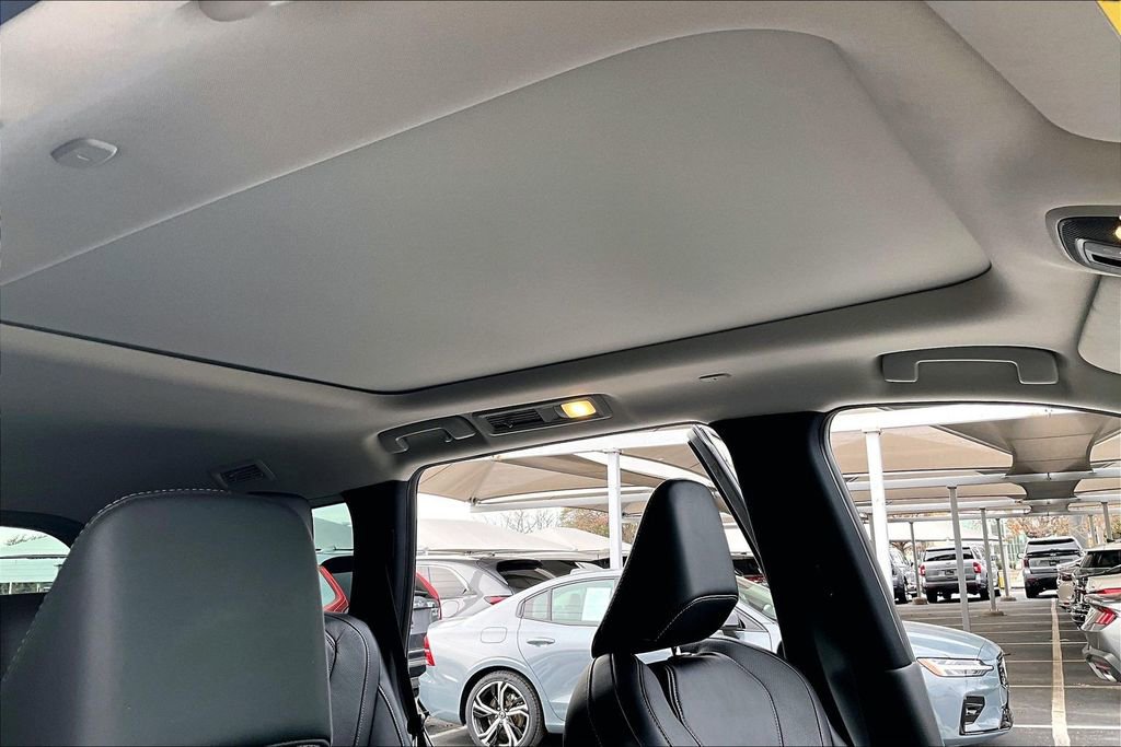 Certified 2025 INFINITI QX60 Luxe w/ Cargo Package image 22