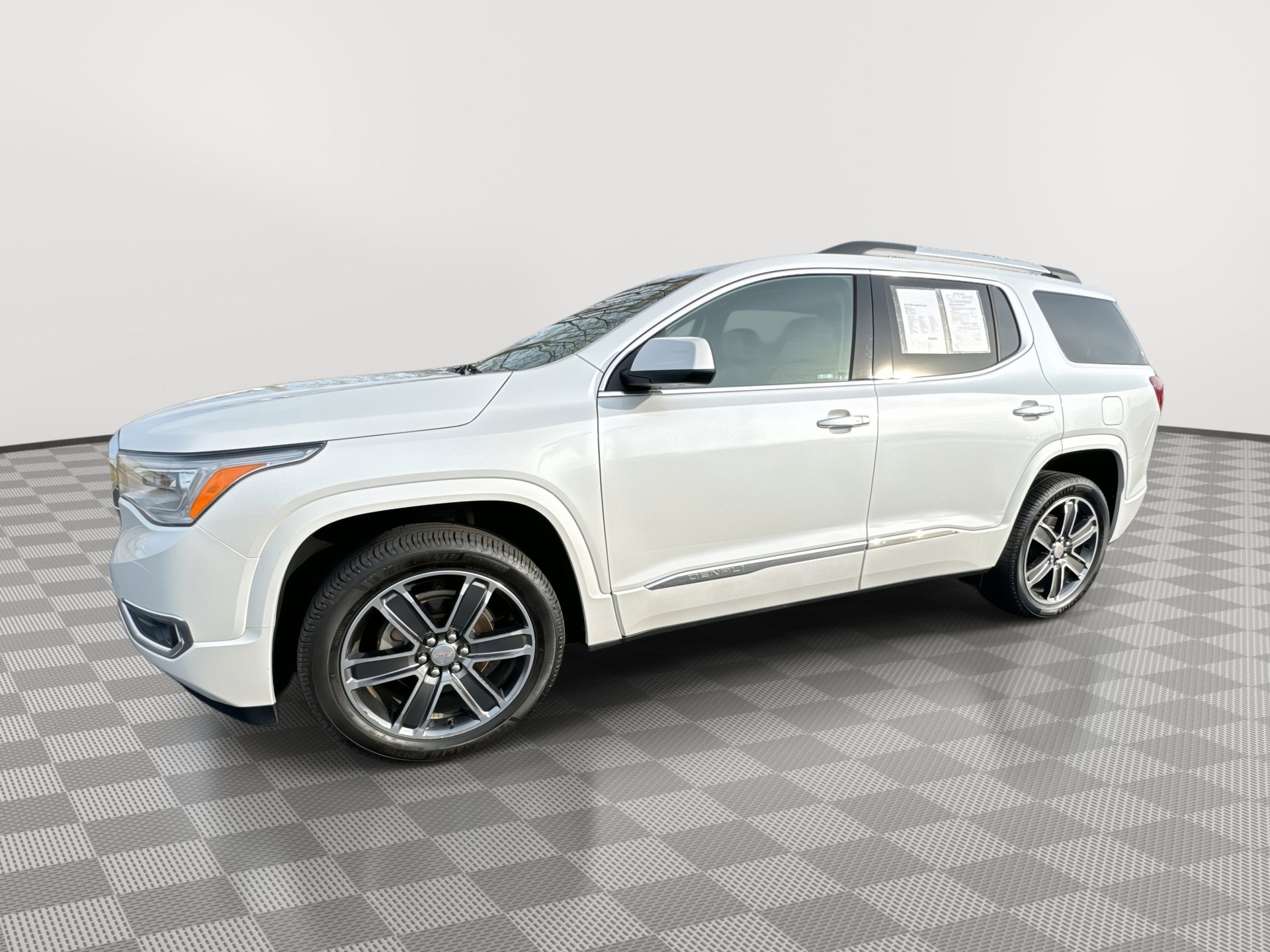 Used 2019 GMC Acadia Denali w/ Technology Package