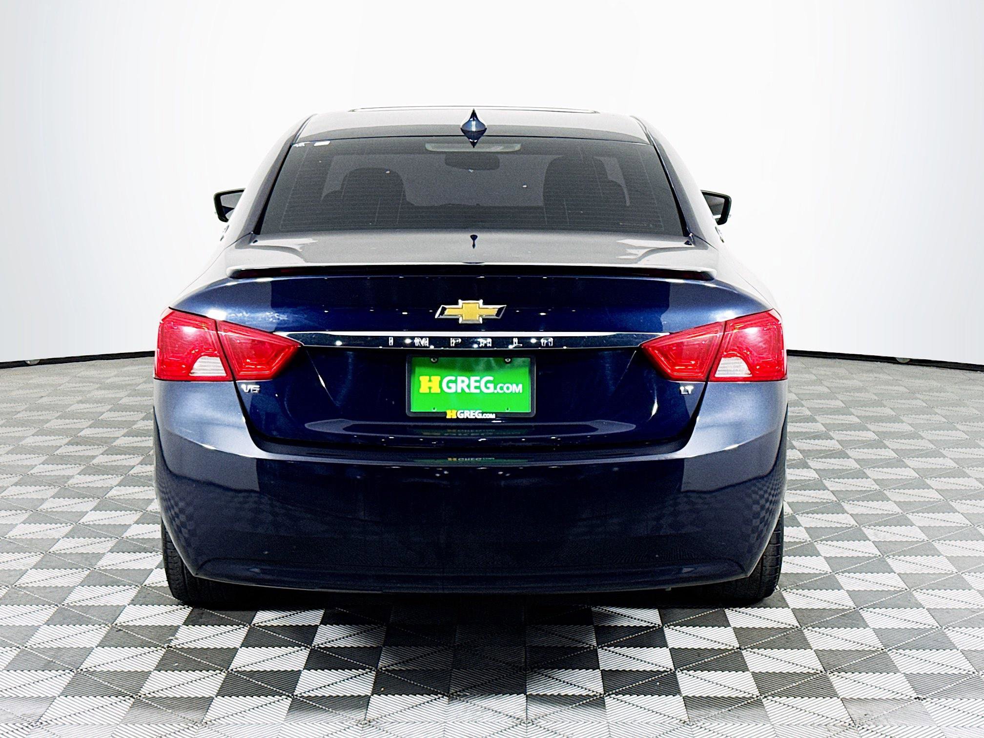 Used 2018 Chevrolet Impala LT w/ Sunroof and Spoiler Package image 8