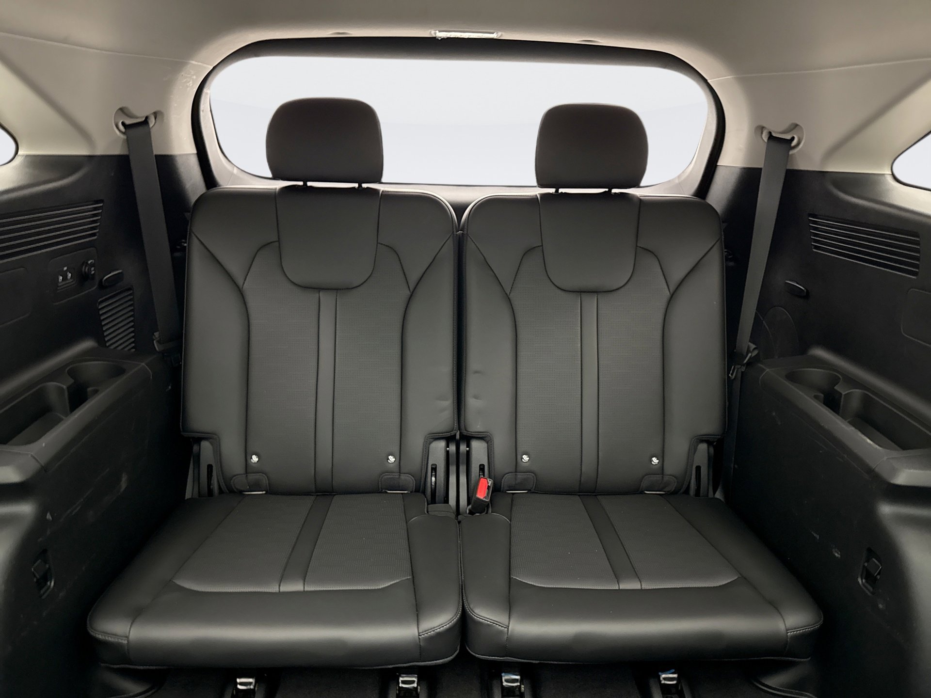 Used 2025 Kia Sorento SX image 22