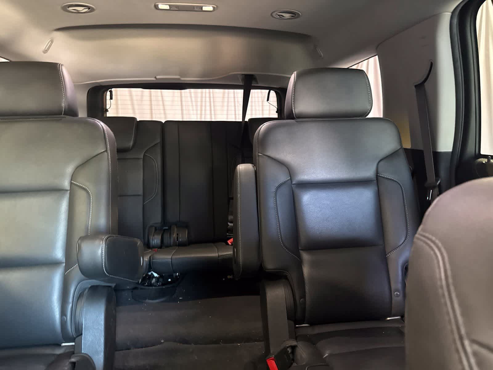 Used 2019 Chevrolet Tahoe Premier AWD/4WD image 23