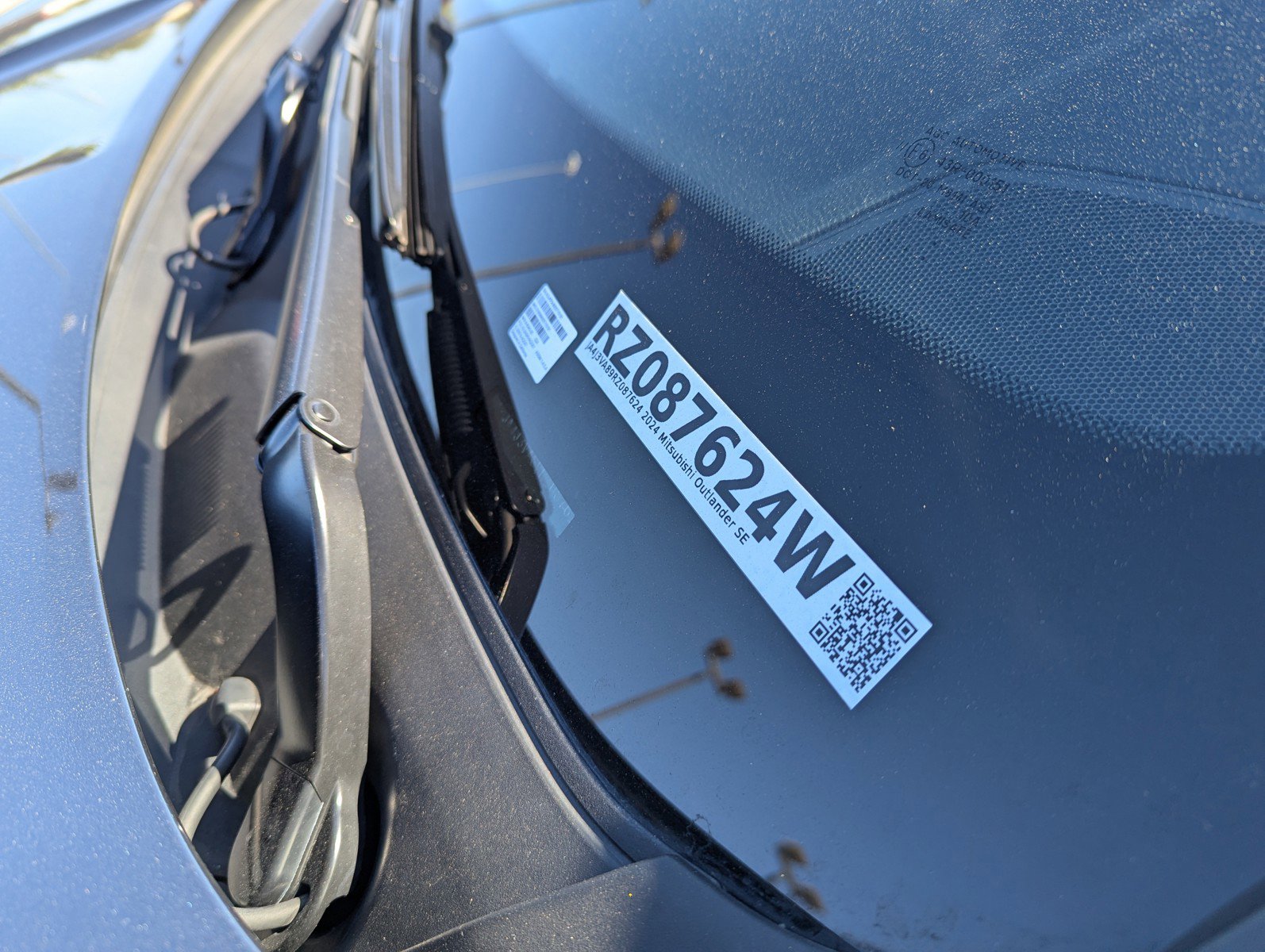 Used 2024 Mitsubishi Outlander SE image 37