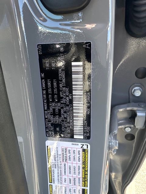 Used 2025 Lexus RX 500h F Sport AWD/4WD image 22