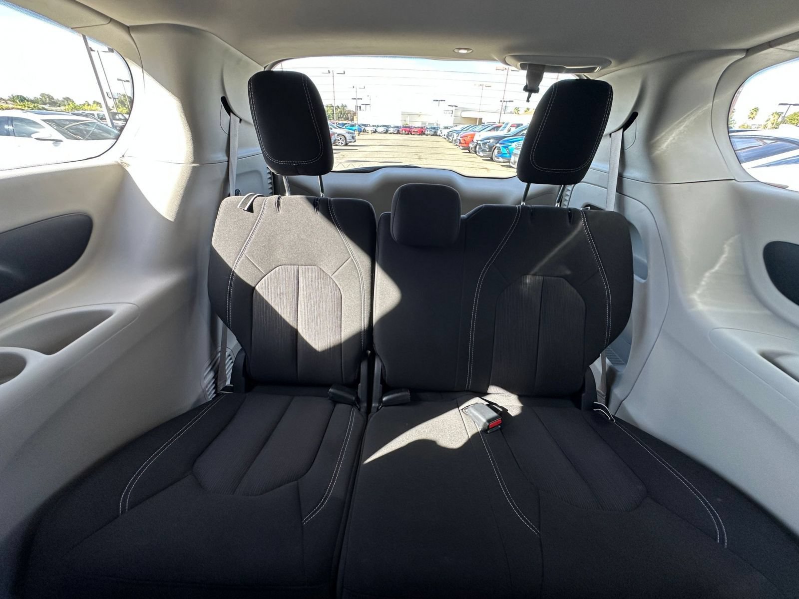 Used 2024 Chrysler Voyager LX FWD image 30