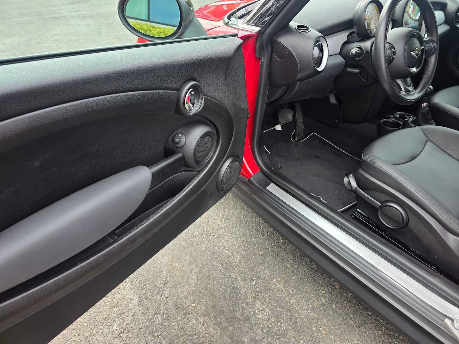 Used 2012 MINI Cooper Hardtop FWD image 16
