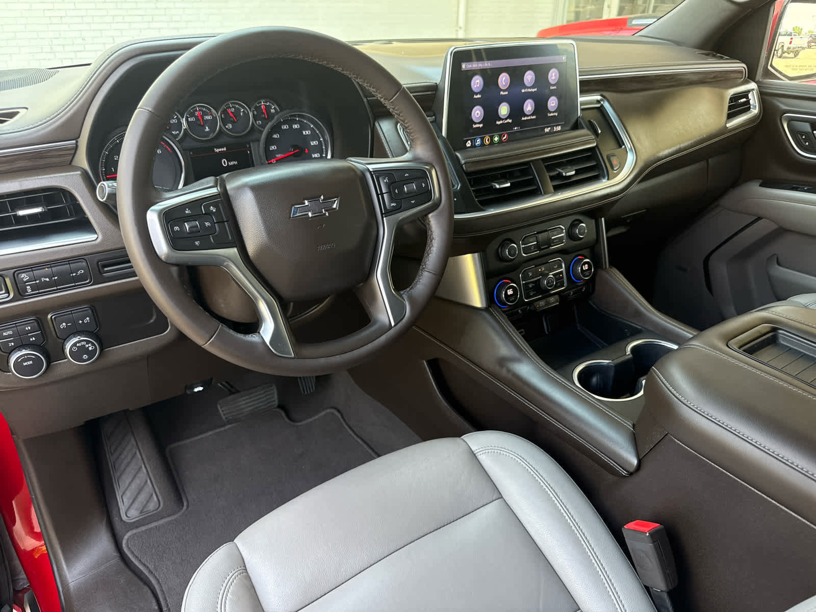 Used 2021 Chevrolet Tahoe Z71 image 17