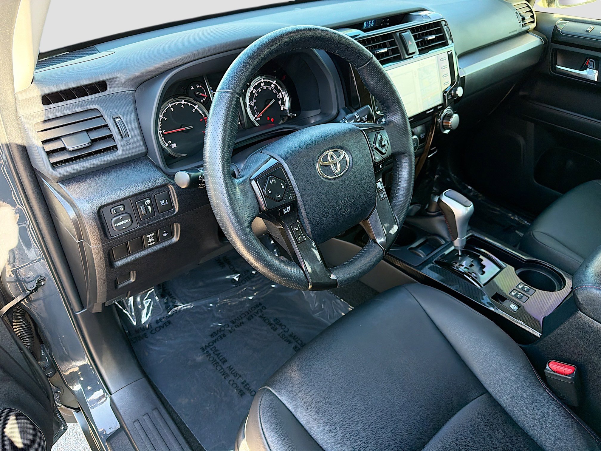 Used 2024 Toyota 4Runner TRD Off-Road Premium w/ Moonroof Package AWD/4WD image 24