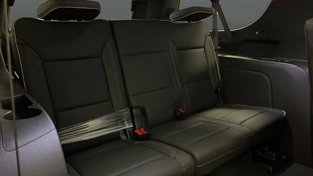 New 2026 Chevrolet Suburban Premier AWD/4WD image 27