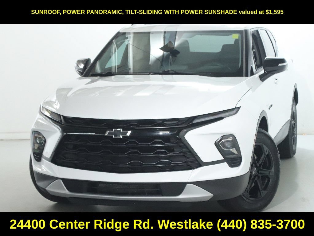 Used 2023 Chevrolet Blazer LT w/ Midnight/Sport Edition FWD image 3