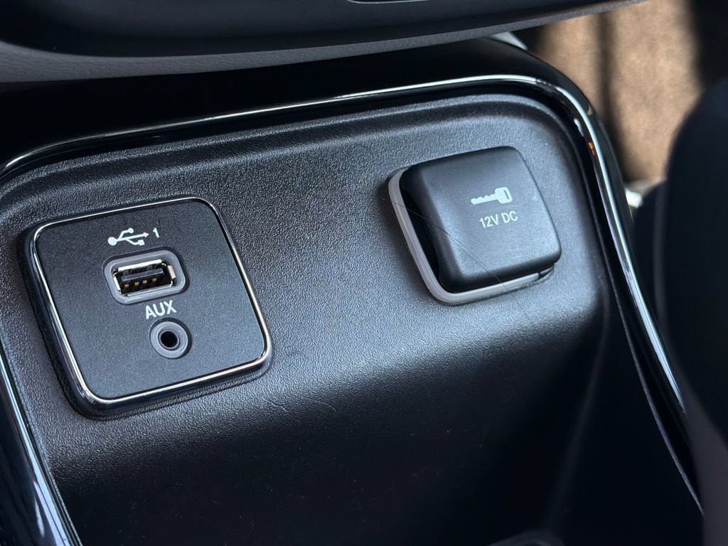 Used 2019 Jeep Compass Limited FWD image 30