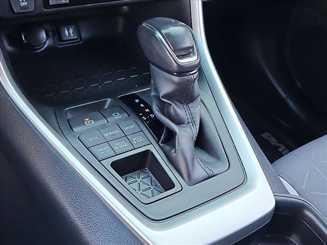 Used 2019 Toyota RAV4 XLE w/ Convenience Package AWD/4WD image 12