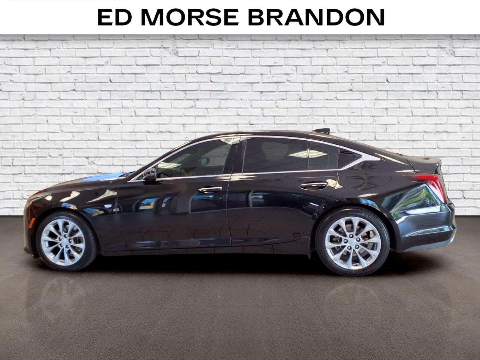 Used 2020 Cadillac CT5 Premium Luxury RWD image 2