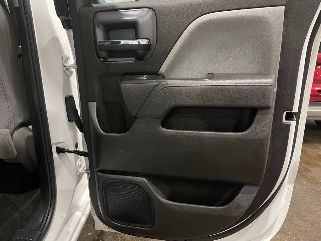 Used 2017 Chevrolet Silverado 1500 Custom w/ Custom Convenience Package image 13