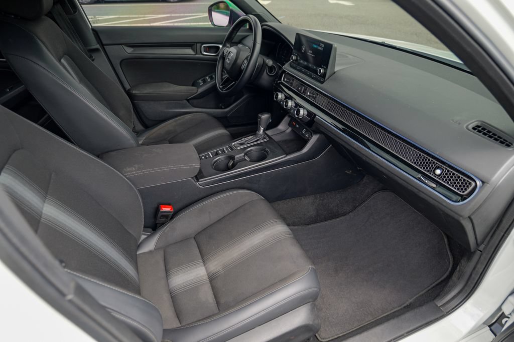 Used 2023 Honda Civic Sport image 33