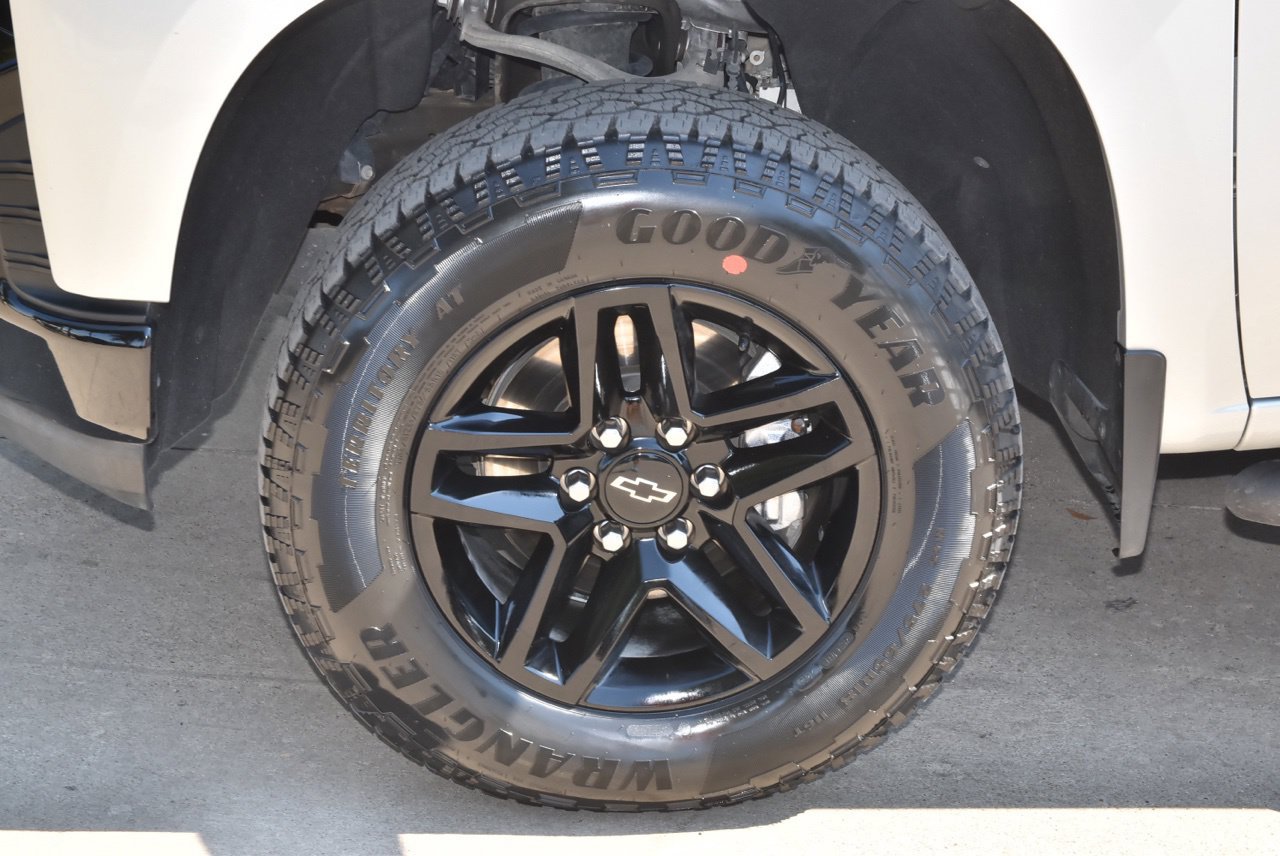 Used 2021 Chevrolet Silverado 1500 Custom Trail Boss AWD/4WD image 36