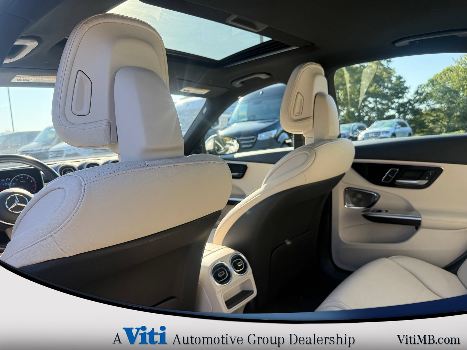 Used 2024 Mercedes-Benz C 300 4MATIC Sedan image 21