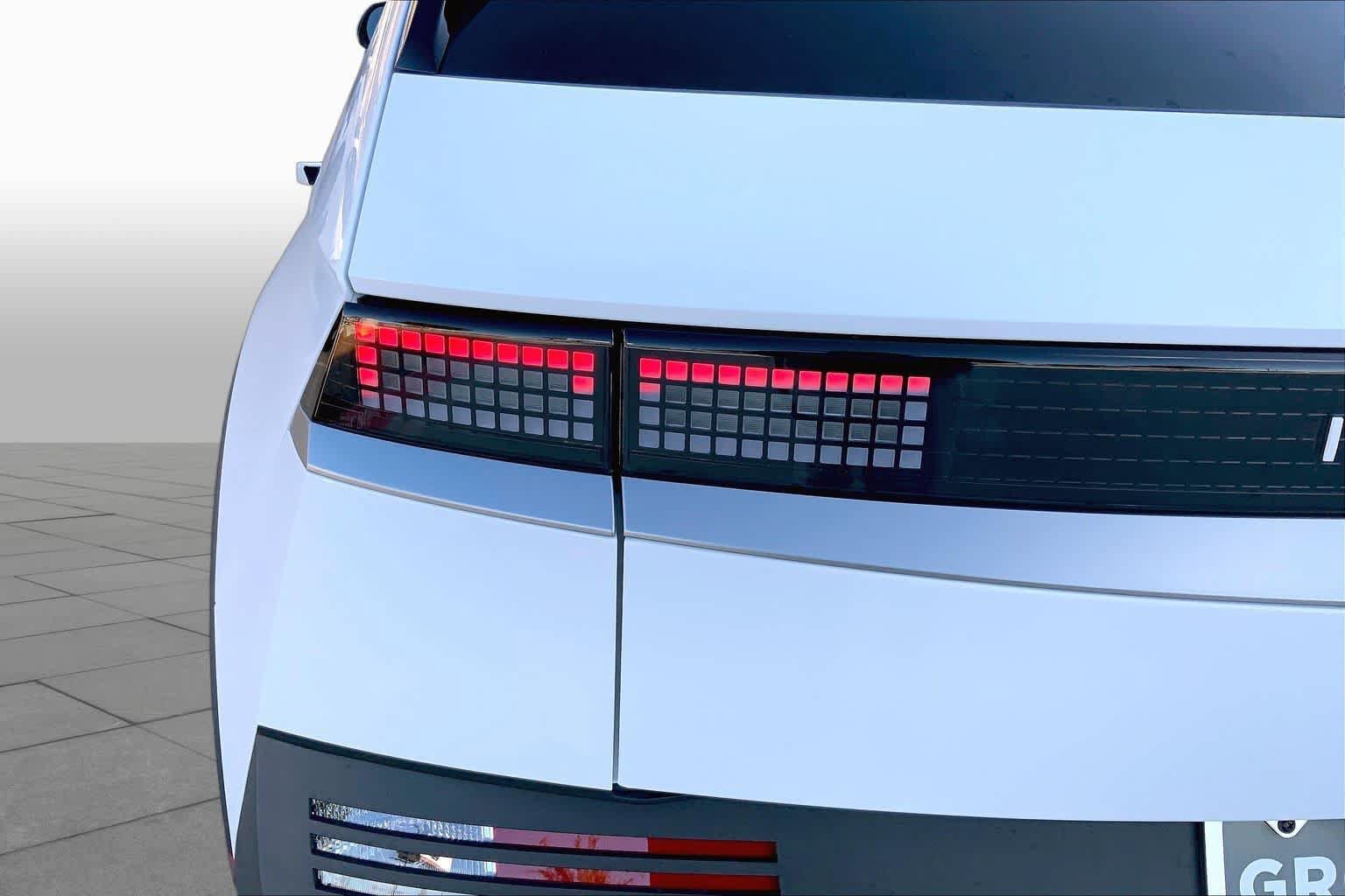 New 2027 Hyundai Ioniq 5 SEL RWD image 14