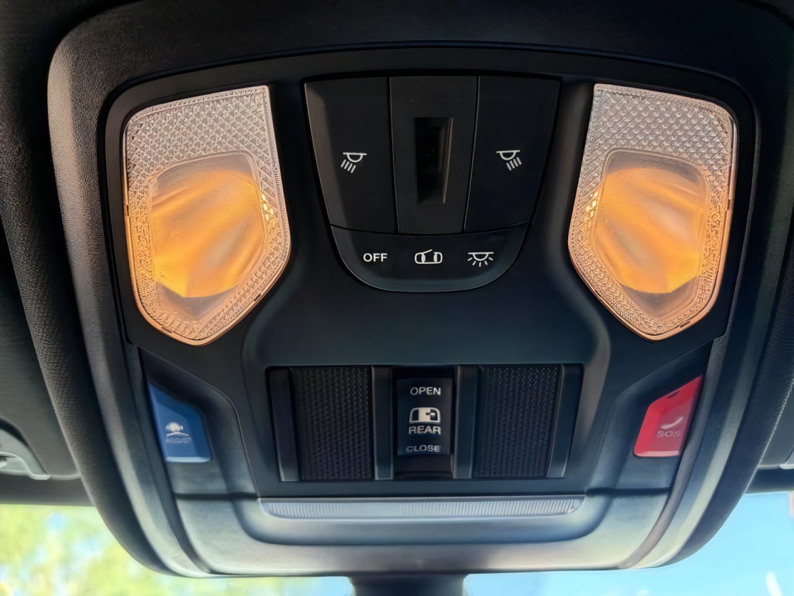 Used 2024 RAM 1500 Big Horn RWD image 27