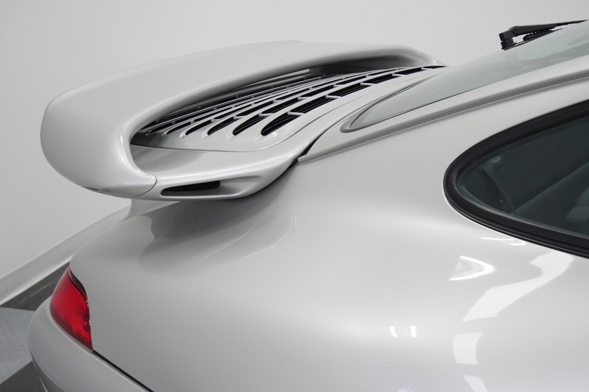 Used 1997 Porsche 911 Turbo S AWD/4WD image 59