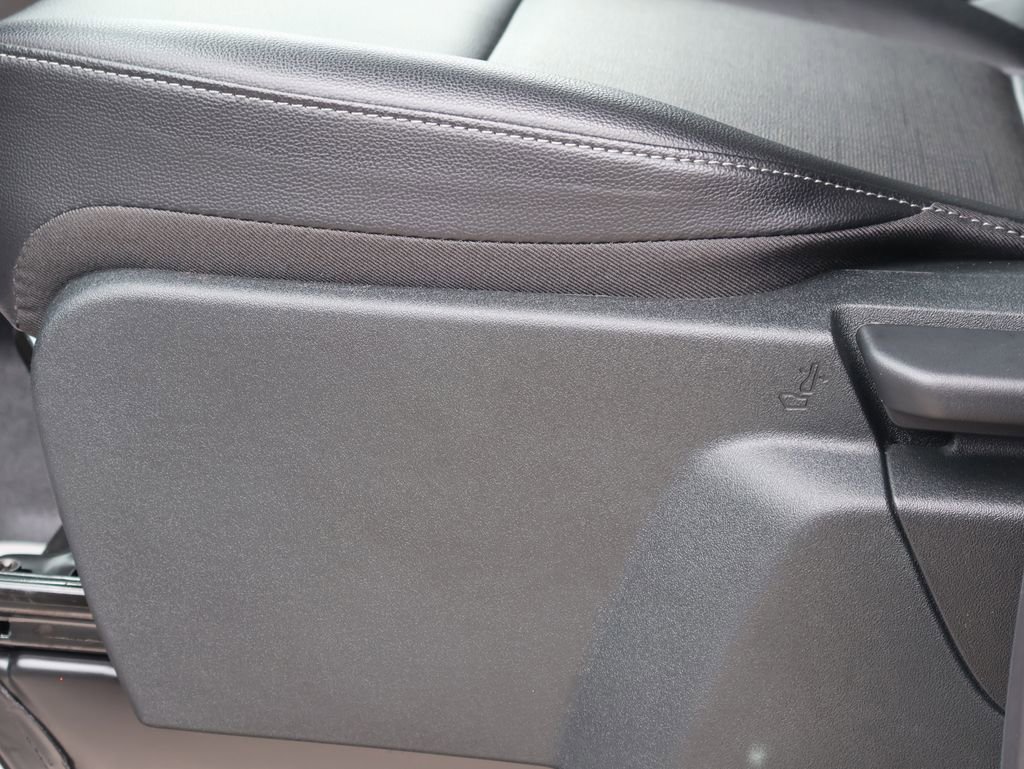 New 2026 Ford Transit 150 148 Medium Roof AWD image 20