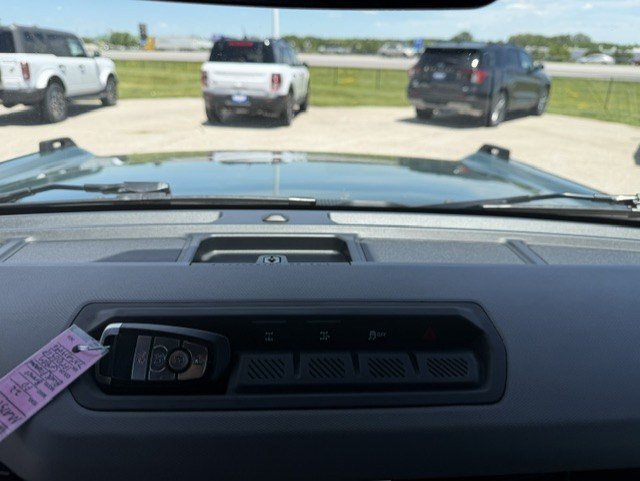 Certified 2022 Ford Bronco Black Diamond AWD/4WD image 18