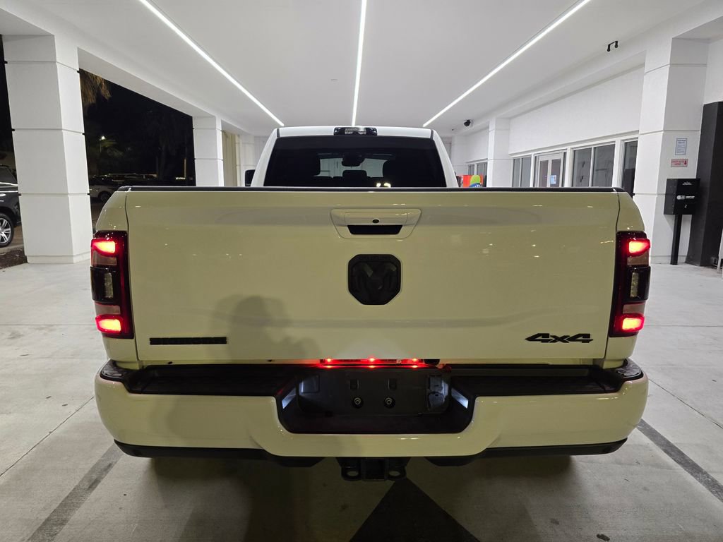 Used 2024 RAM 3500 Big Horn w/ Night Edition image 5