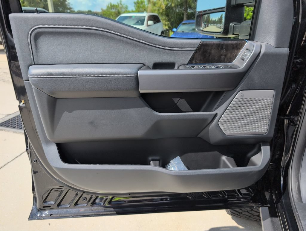 New 2026 Ford F250 Lariat w/ Black Appearance Package AWD/4WD image 30