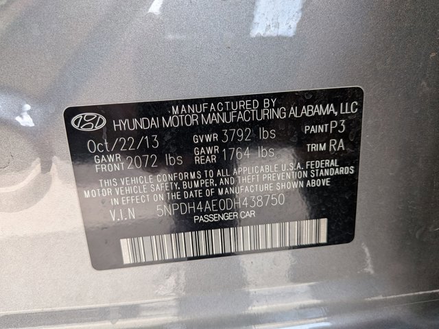 Used 2013 Hyundai Elantra GLS w/ Preferred Pkg FWD image 16