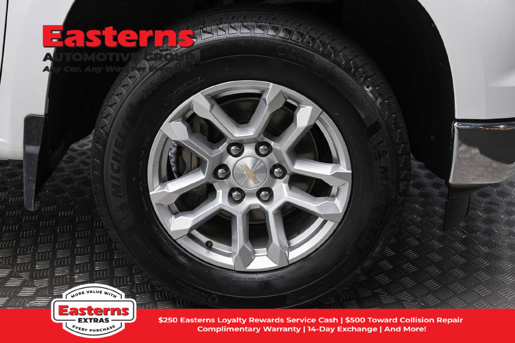 Used 2023 Chevrolet Silverado 1500 LT AWD/4WD image 34