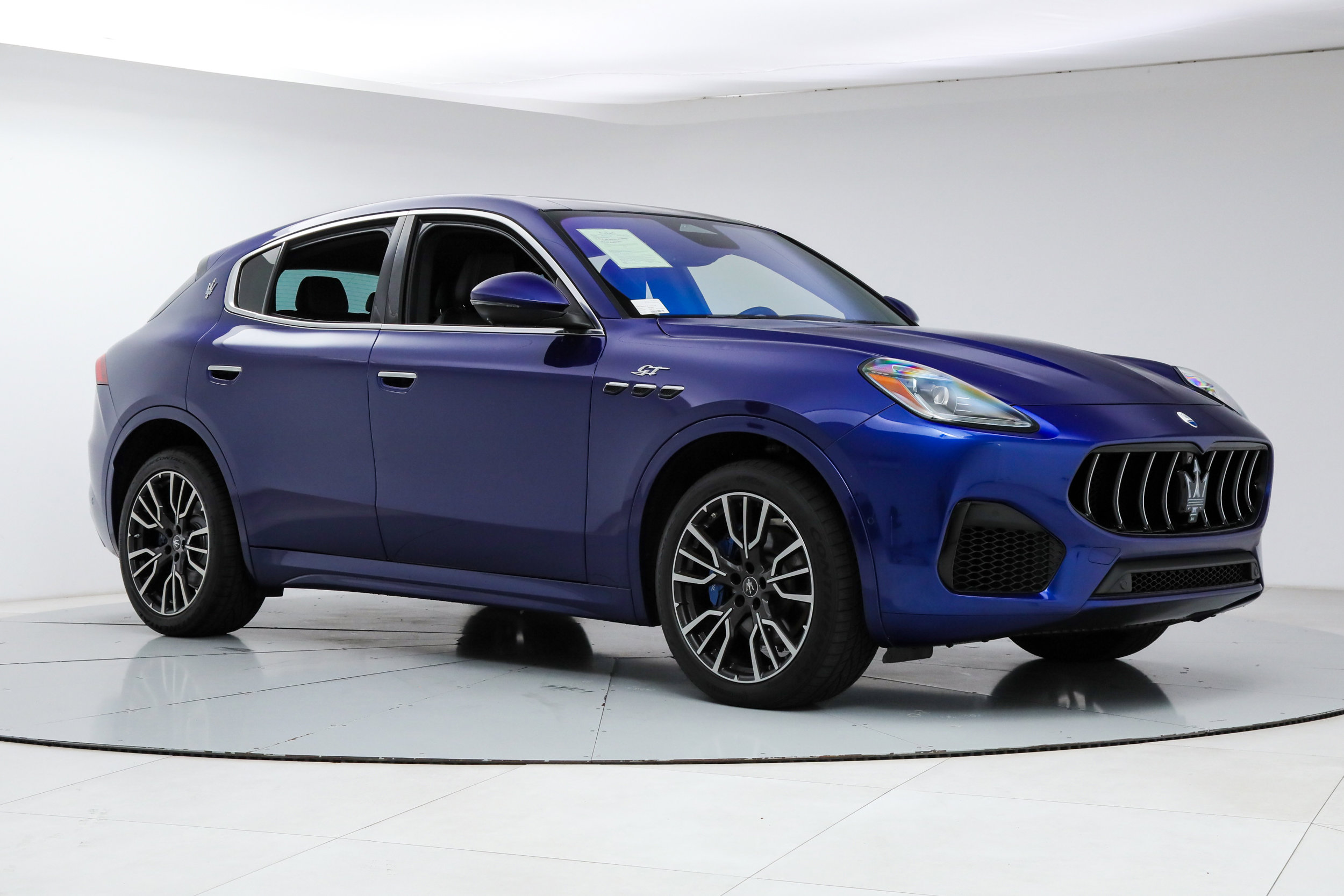 Certified 2023 Maserati Grecale Modena AWD/4WD image 7