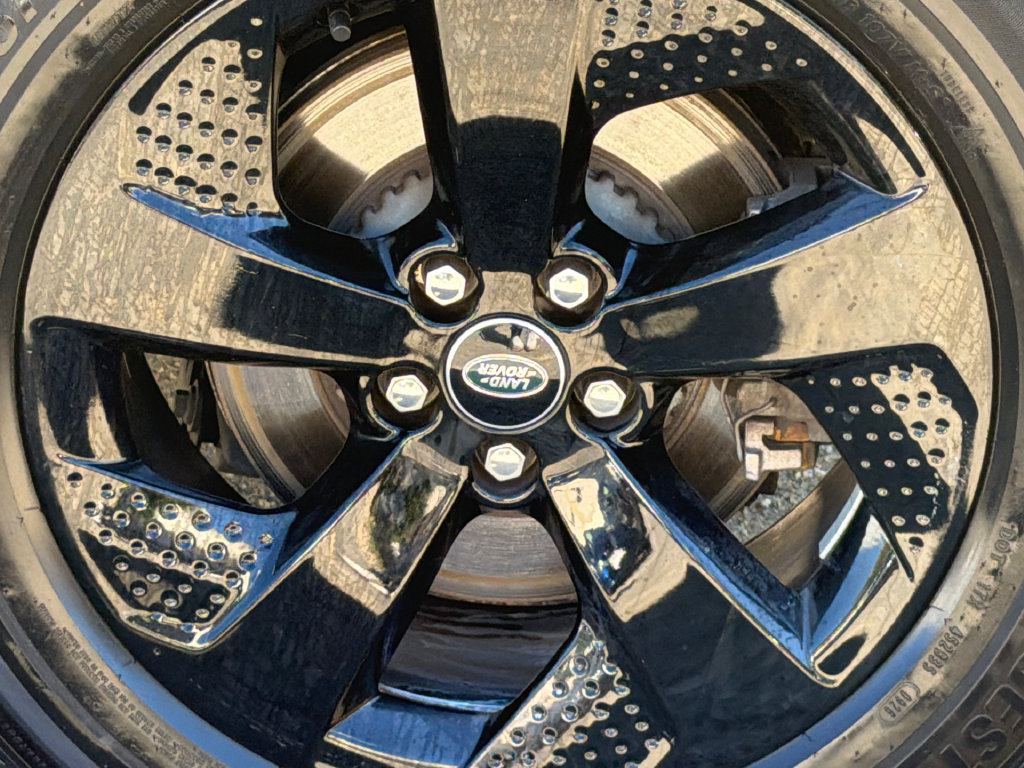Used 2022 Land Rover Discovery Sport SE AWD/4WD image 4