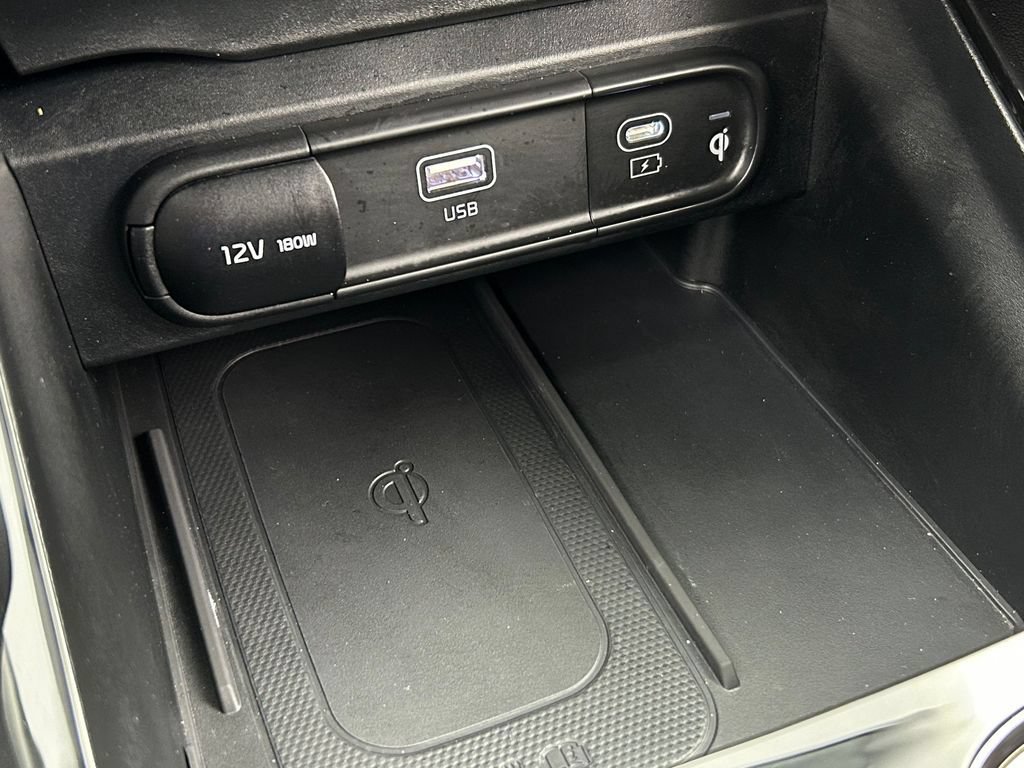 Used 2024 Kia Telluride S FWD image 28
