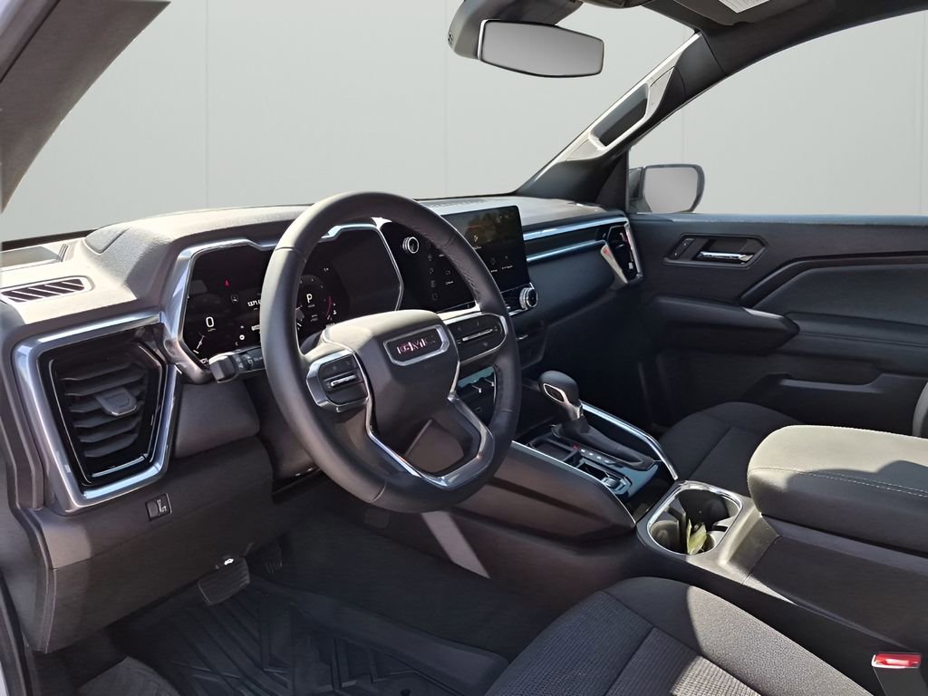 Used 2024 GMC Canyon Elevation image 29
