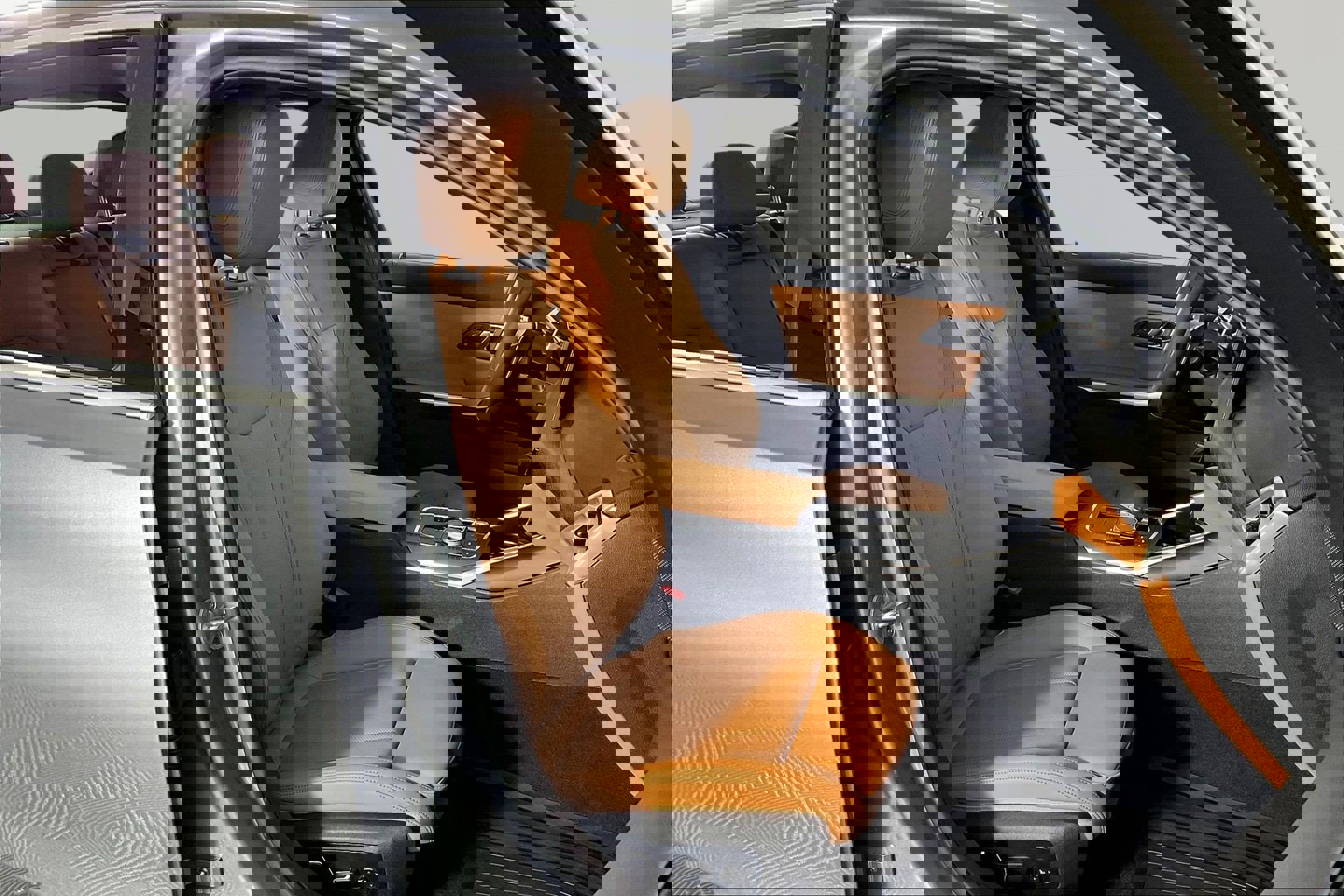 Certified 2025 BMW 330i xDrive Sedan w/ Convenience Package image 12