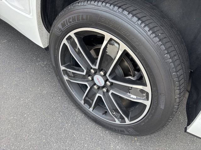 Used 2019 GMC Acadia Denali w/ Technology Package image 13