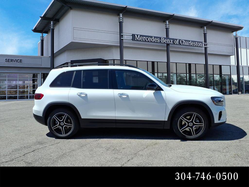 Used 2026 Mercedes-Benz GLB 250 4MATIC image 2