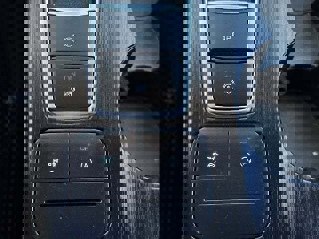 Used 2024 Ford Escape ST-Line image 20