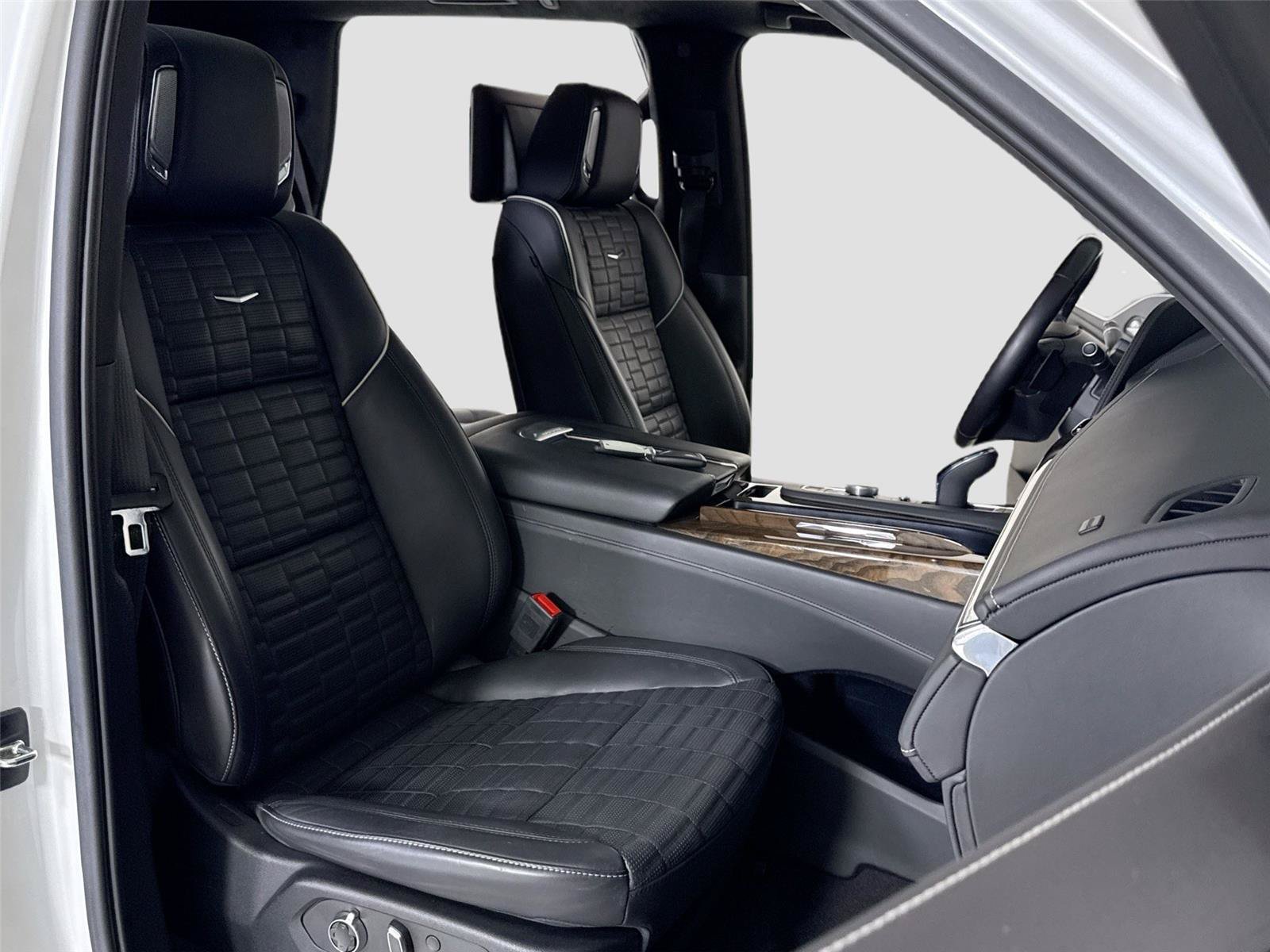 Used 2023 Cadillac Escalade Sport Platinum AWD/4WD image 34