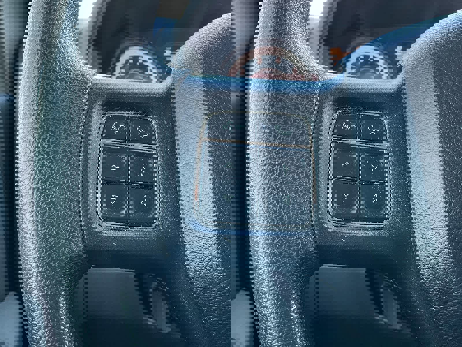 Used 2018 RAM 1500 Classic SLT image 20