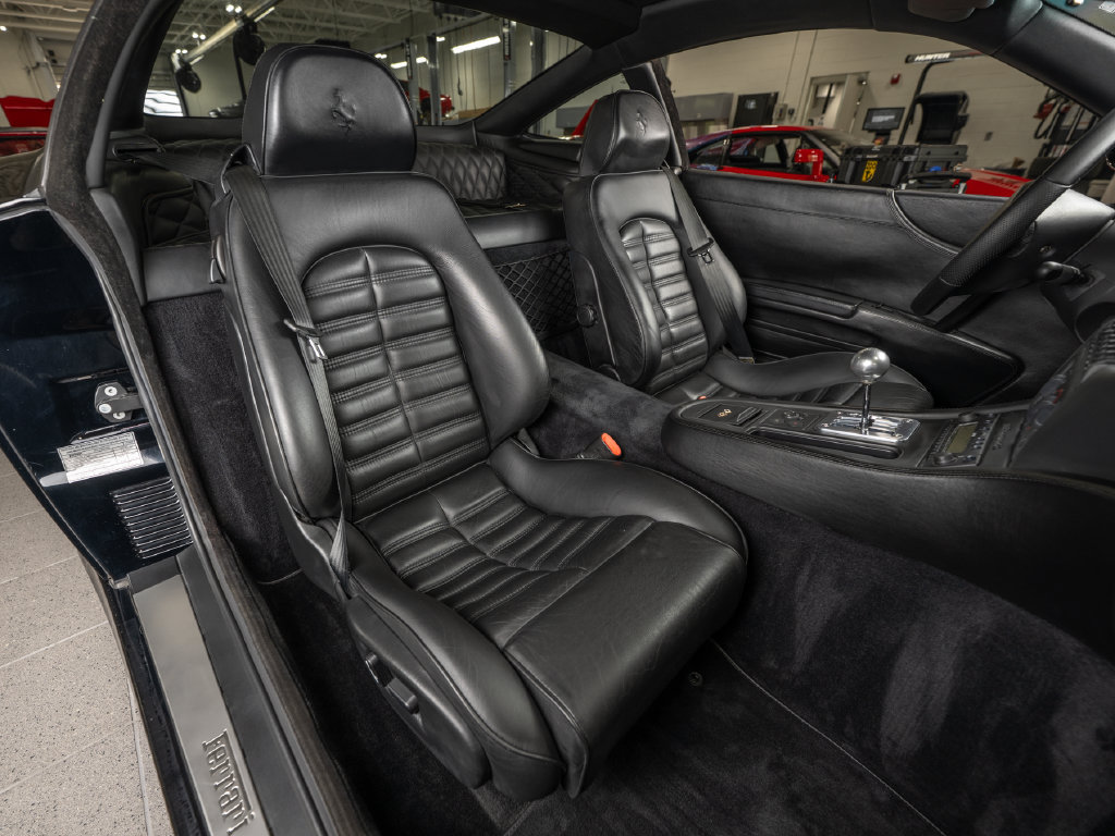 Used 2000 Ferrari 550 Maranello Coupe RWD image 14