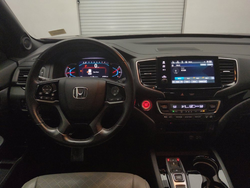 Used 2020 Honda Passport Touring image 22
