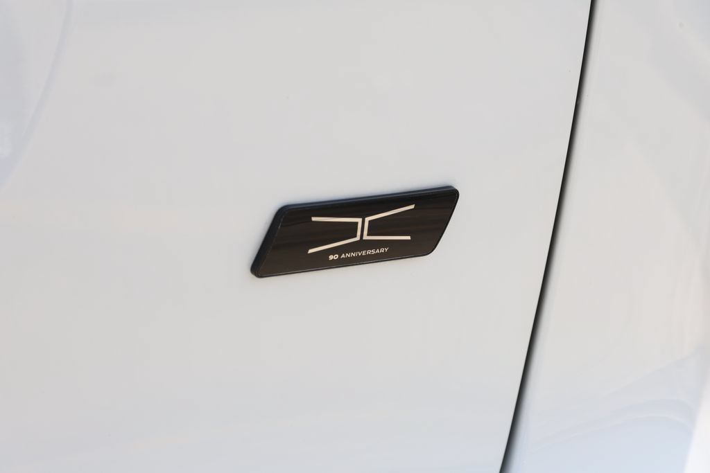 Certified 2026 Jaguar F-PACE R-Dynamic S AWD/4WD image 11