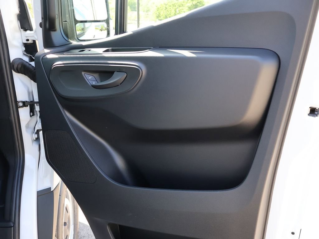 New 2026 Mercedes-Benz Sprinter 144 Cargo image 11