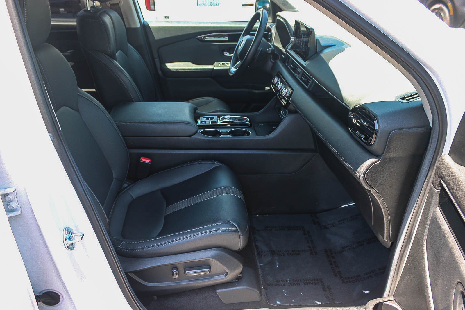Used 2025 Honda Pilot EX-L image 17