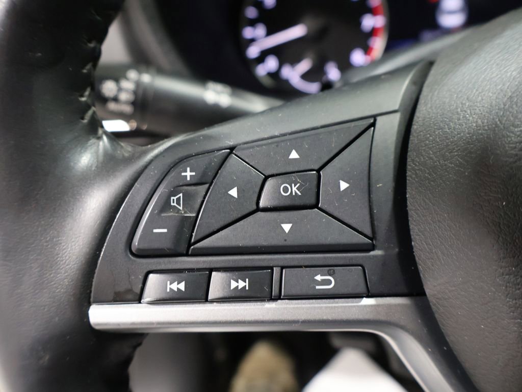 Used 2020 Nissan Sentra SV w/ Electronics Package image 32