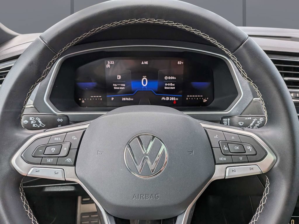 Used 2023 Volkswagen Tiguan SE R-Line FWD image 37