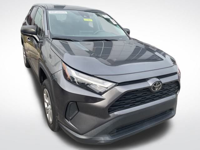 Used 2023 Toyota RAV4 LE image 3