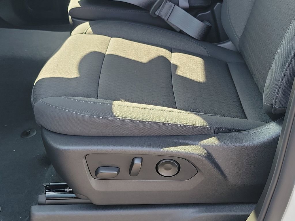 New 2026 Chevrolet Silverado 1500 Custom RWD image 13