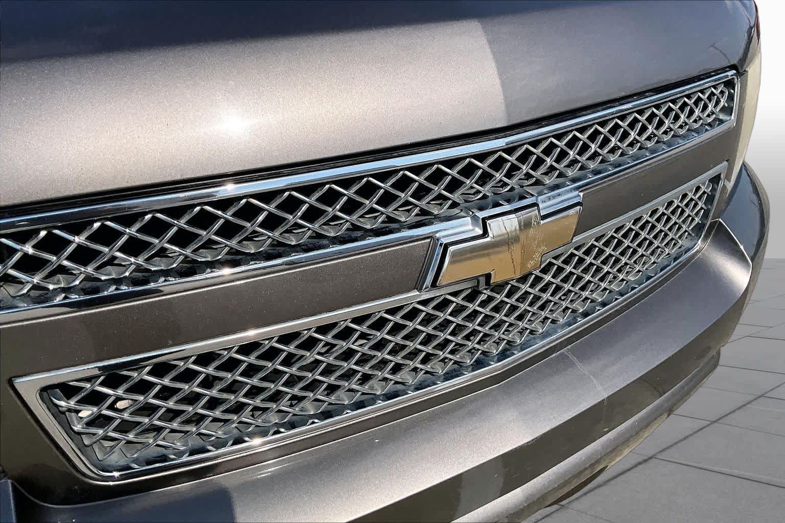 Used 2011 Chevrolet Tahoe LT w/ Texas Edition RWD image 23