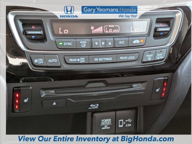Used 2021 Honda Pilot Touring image 24
